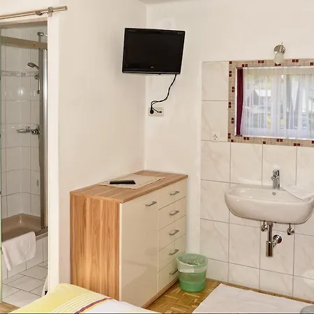 Haus Gabriela Pensión Itter